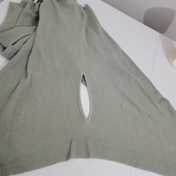Lululemon Forward Flow Cape Poncho One Size Sage Green Cashmere Blend Lagenlook - Picture 5 of 10